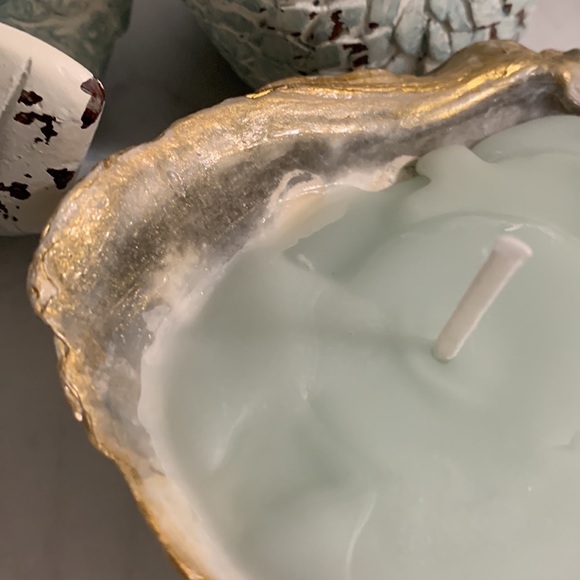 Shabby Chic Boho Shell Decor - Handmade Soy Wax Candle in a Seashell - Picture 4 of 15